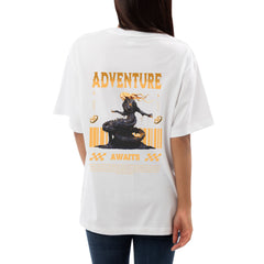 Adventure awaits Womens Oversized T-shirt